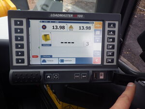 SD-Slot beim Loadmaster Alpha 100